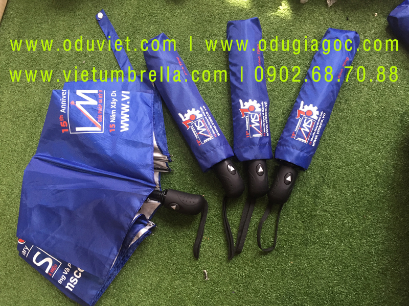 xưởng sản xuất ô dù cầm tay in logo quảng cáo